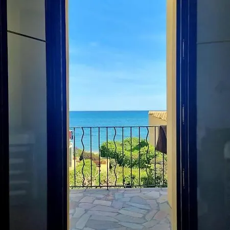 Au Bord De La Acces Direct A La Villa Linguizzetta